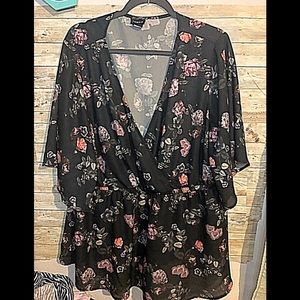 Floral Baby-Doll style blouse.